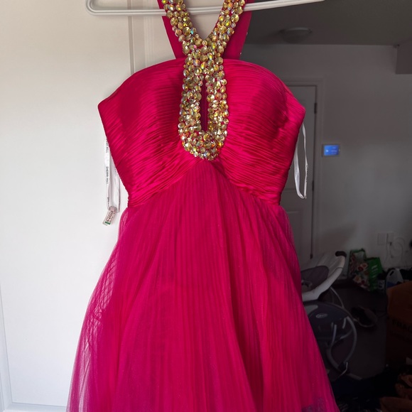Sherri Hill Prom Dress - Picture 3 of 5